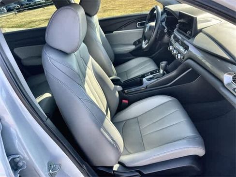 Used 2023 Acura Integra image 12