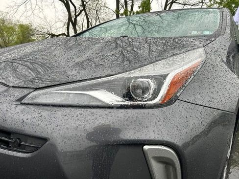 Certified 2021 Toyota Prius XLE w/ Advanced Technology Package AWD/4WD image 31