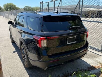 Used 2025 Ford Explorer ST-Line w/ Premium Package