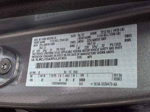 Certified 2023 Lincoln Corsair AWD image 26