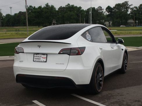 Used 2023 Tesla Model Y Performance AWD/4WD image 21