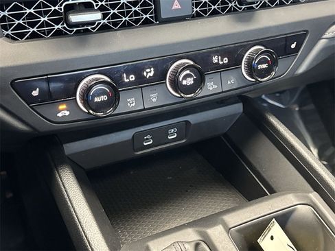 Used 2023 Honda Accord EX image 18