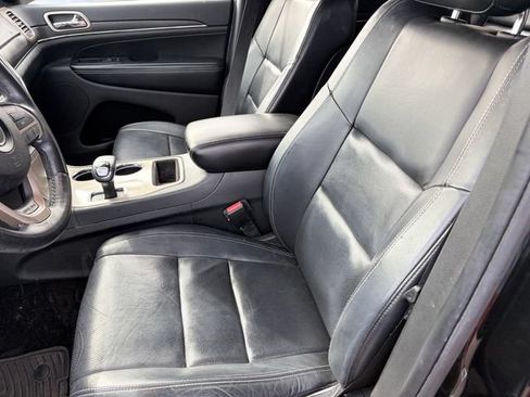 Used 2015 Jeep Grand Cherokee Limited w/ Luxury Group II RWD image 9