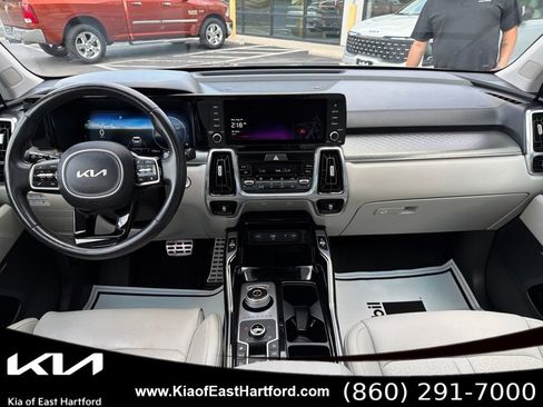 Used 2023 Kia Sorento SX Prestige AWD/4WD image 23