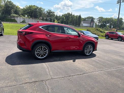 Used 2025 Lexus NX 350h AWD w/ Premium Package image 19