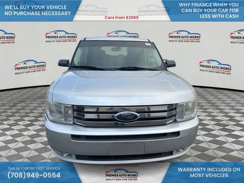 Used 2009 Ford Flex SE FWD image 2