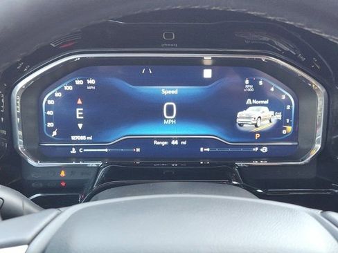 Used 2022 Chevrolet Silverado 1500 LTZ w/ Z71 Off-Road Package image 7