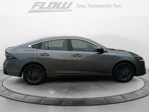 New 2026 Nissan Sentra SV w/ SV Convenience Package FWD image 8