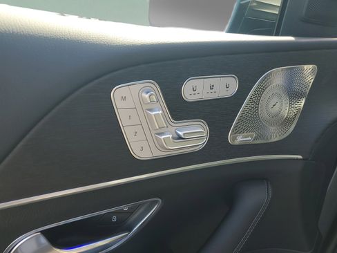 Certified 2026 Mercedes-Benz GLS 450 4MATIC image 17