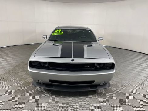 Used 2009 Dodge Challenger SRT8 w/ SRT Option Group II RWD image 16