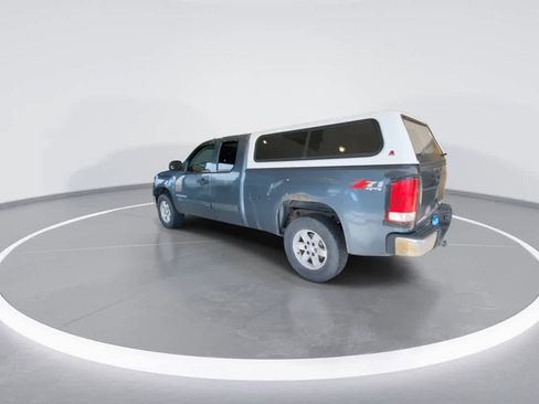 Used 2009 GMC Sierra 1500 SLE w/ Power Pack Plus AWD/4WD image 4