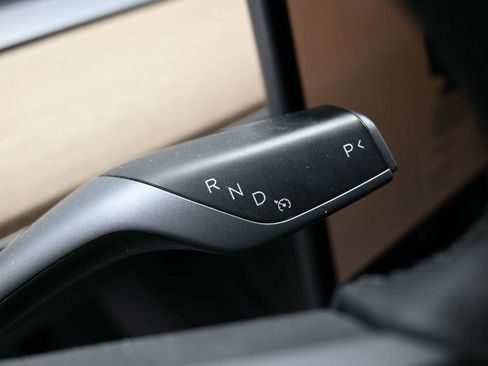 Used 2022 Tesla Model 3 image 20