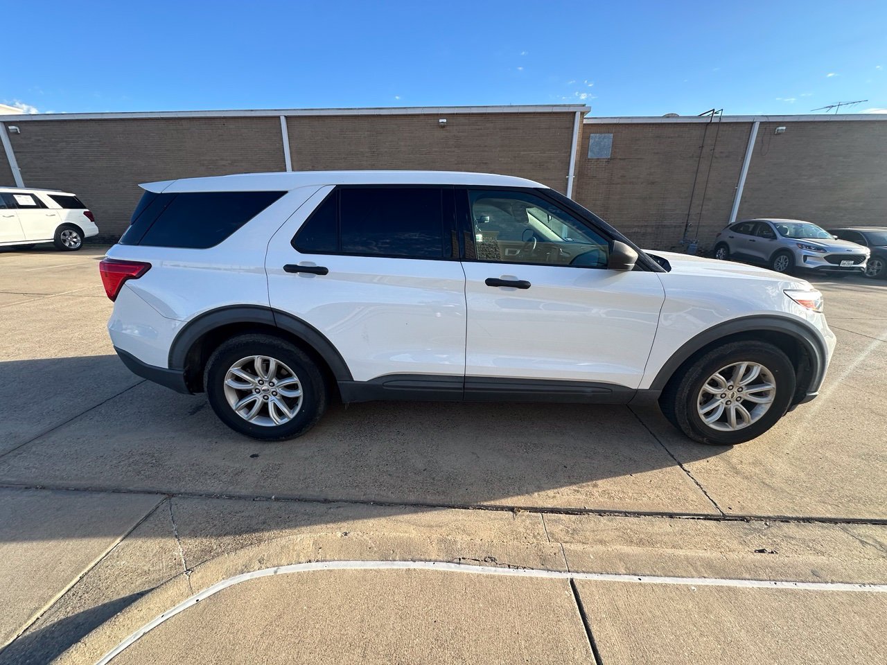 Used 2021 Ford Explorer 2WD image 16