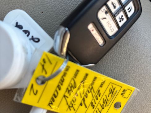 Used 2018 Honda Clarity Touring image 21