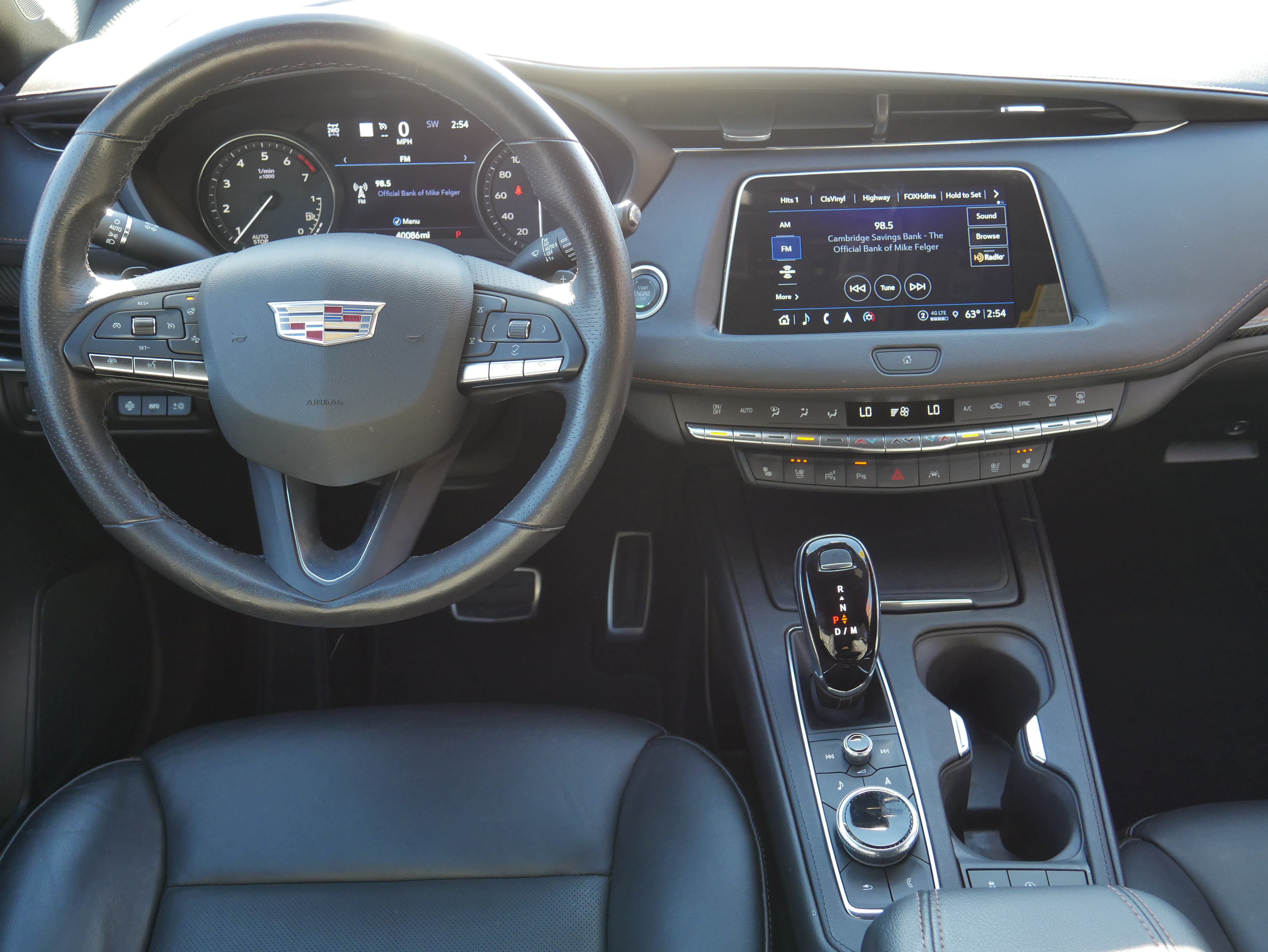 Used 2023 Cadillac XT4 Sport AWD/4WD image 17