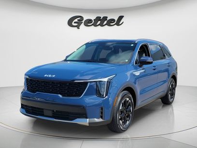 Used 2024 Kia Sorento S w/ Panoramic Sunroof Package