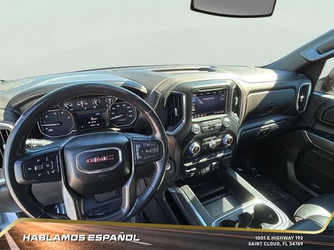 Certified 2022 GMC Sierra 2500 AT4 w/ Gooseneck/5TH Wheel Package image 18