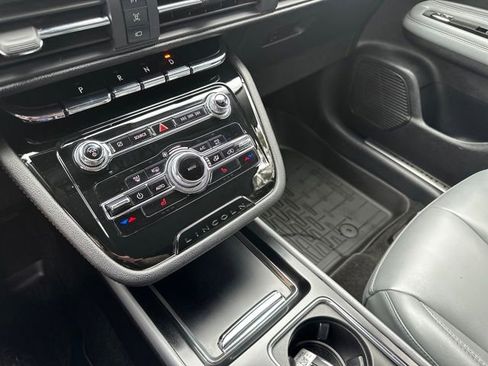 Used 2022 Lincoln Corsair FWD image 33