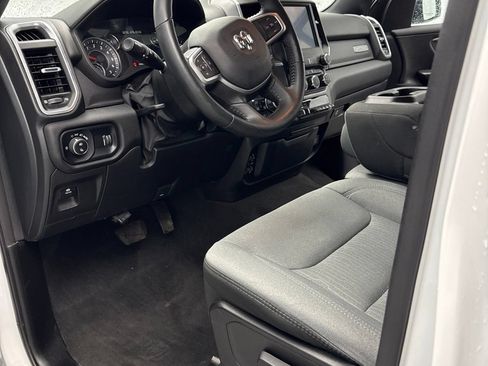 Used 2024 RAM 1500 Big Horn AWD/4WD image 10