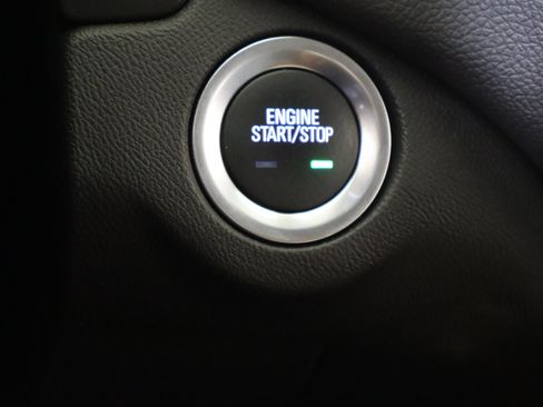 Used 2024 Chevrolet Equinox LT w/ LPO, Floor Liner Package FWD image 33