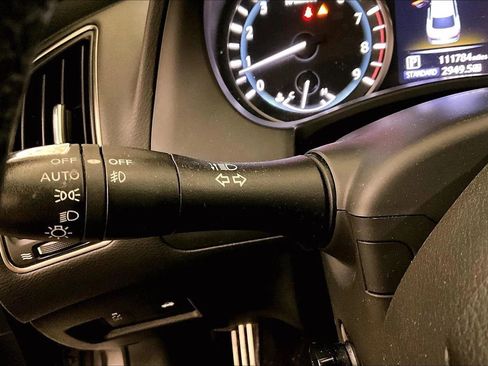 Used 2018 INFINITI Q50 Red Sport 400 w/ Sensory Package (Sport) image 30