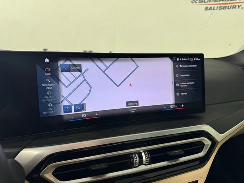 Used 2024 BMW 330i xDrive Sedan w/ Convenience Package image 15