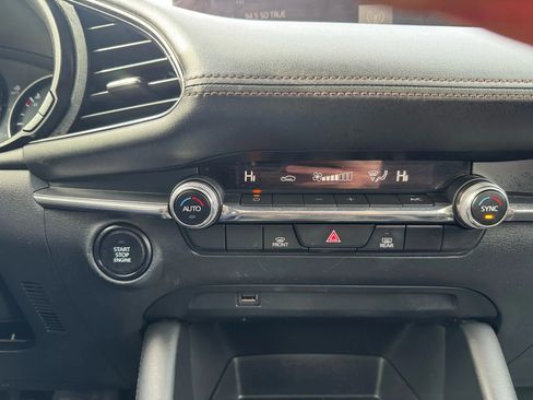 Used 2019 MAZDA MAZDA3 AWD Sedan image 30