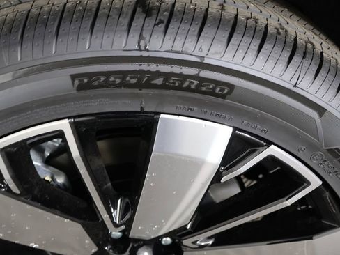 New 2026 Mitsubishi Outlander SEL AWD/4WD image 28