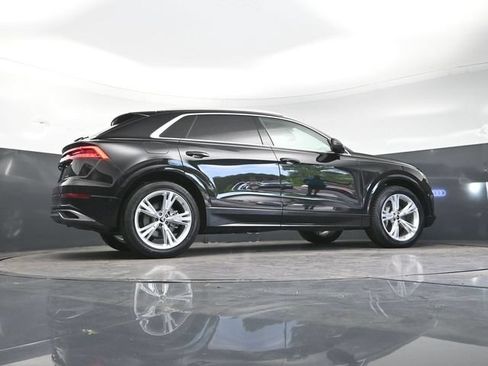 Used 2023 Audi Q8 Prestige AWD/4WD image 24