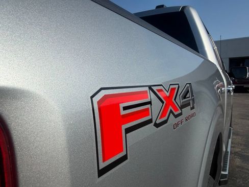 Used 2022 Ford F150 Lariat AWD/4WD image 23