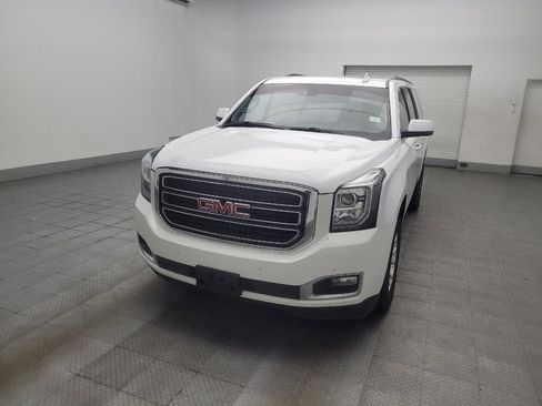 Used 2019 GMC Yukon XL SLT w/ Open Road Package AWD/4WD image 15