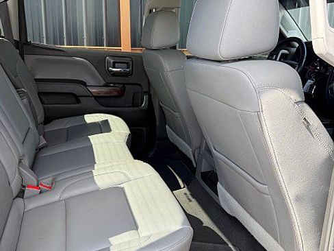 Used 2019 GMC Sierra 2500 SLT AWD/4WD image 7