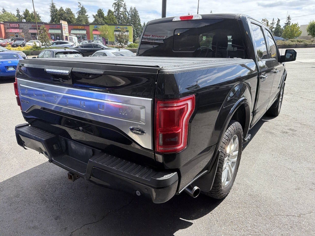 Used 2016 Ford F150 Platinum w/ Equipment Group 701A Luxury AWD/4WD image 5