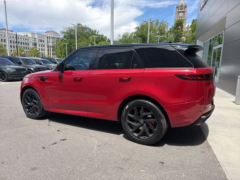 Used 2023 Land Rover Range Rover Sport SE Dynamic AWD/4WD image 9