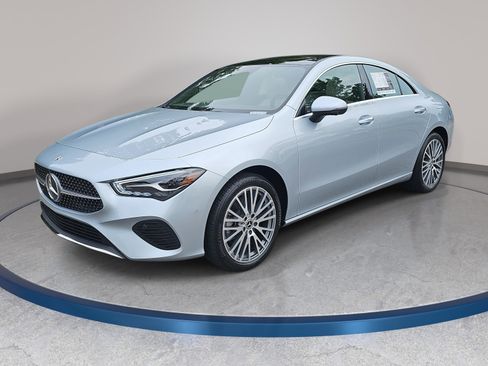 Certified 2026 Mercedes-Benz CLA 250 image 1
