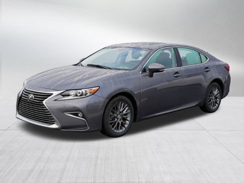 Used 2018 Lexus ES 350 w/ Premier Package image 3