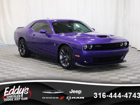 Used 2023 Dodge Challenger R/T Scat Pack RWD image 1