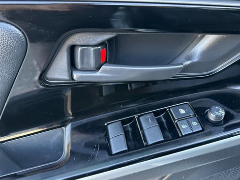 Used 2023 Toyota bZ4X XLE image 11