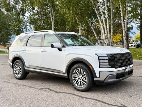 New 2026 Hyundai Palisade SEL image 2