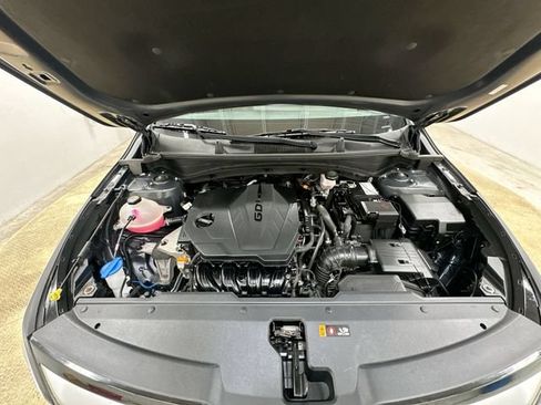 Used 2023 Kia Sportage EX FWD image 18