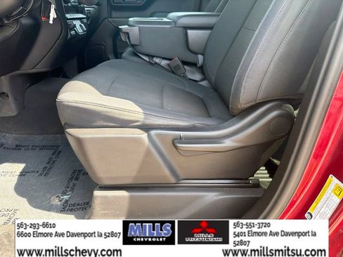 Used 2019 Chevrolet Silverado 1500 Custom Trail Boss w/ Custom Convenience Package AWD/4WD image 11