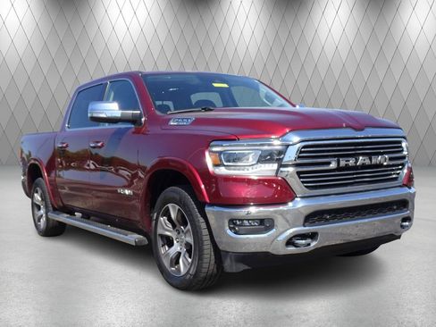 Used 2022 RAM 1500 Laramie AWD/4WD image 5