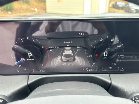 New 2026 Nissan Armada SV image 13