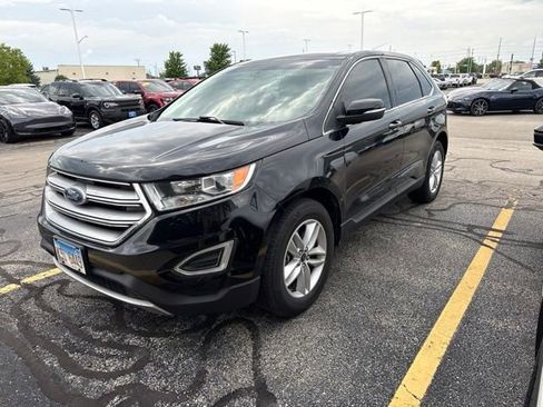 Used 2018 Ford Edge SEL w/ Equipment Group 201A AWD/4WD image 2