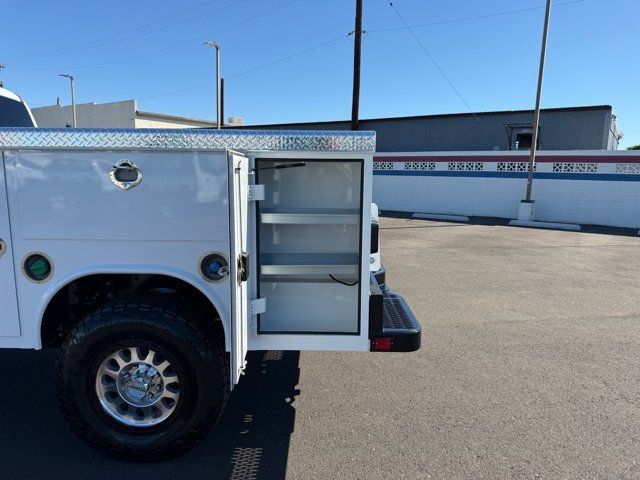 New 2026 Ford F350 XLT w/ FX4 Off-Road Package AWD/4WD image 14