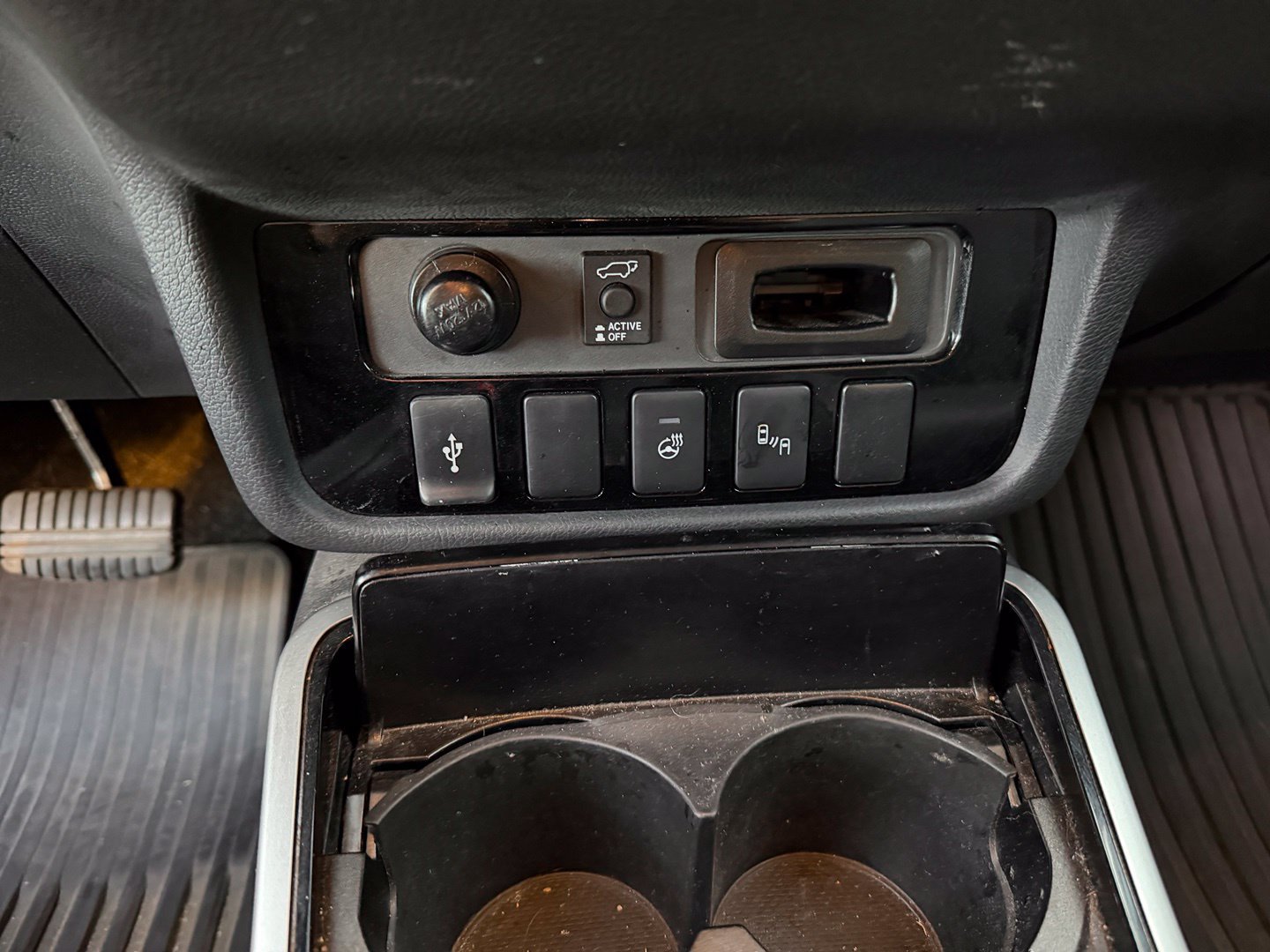 Used 2019 Mitsubishi Outlander GT AWD/4WD image 10