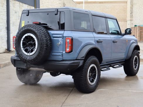 Used 2023 Ford Bronco Badlands w/ Sasquatch Package AWD/4WD image 3
