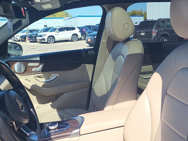 Used 2018 Mercedes-Benz GLC 300 4MATIC image 8