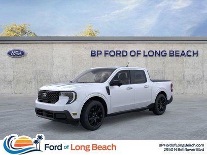 New 2025 Ford Maverick Lariat w/ Black Appearance Package