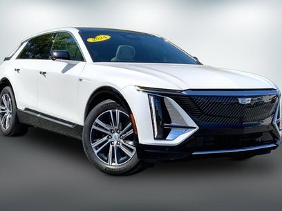 Certified 2024 Cadillac Lyriq Luxury w/ LPO, Floor Liner Package